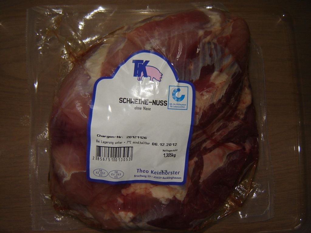 Schweinenussschinken02.jpg