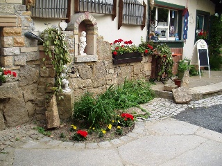 Orgel wand verkleinert.jpg