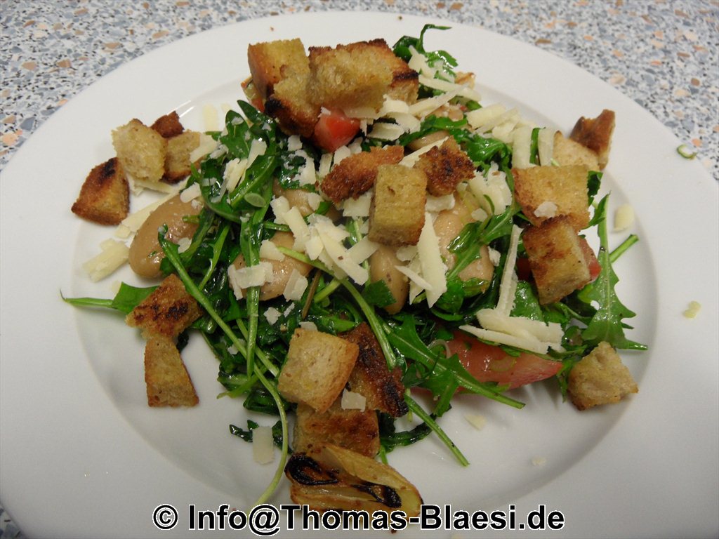 Panzanelle-Salat mit Bärlauch.jpg