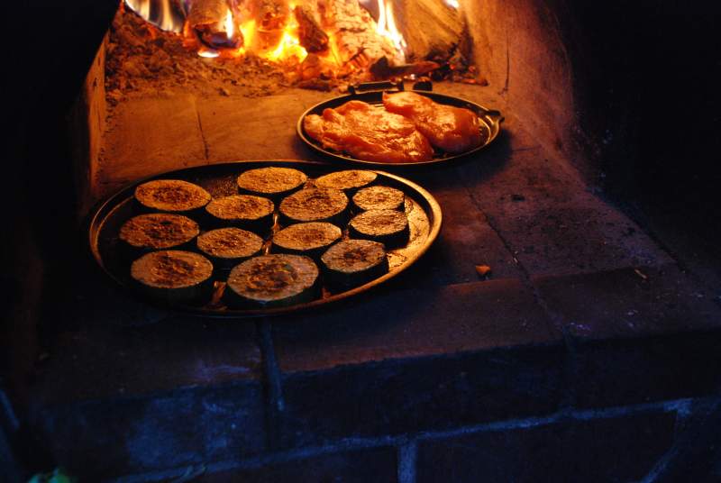 Steaks und Zucchini zusammen im TO