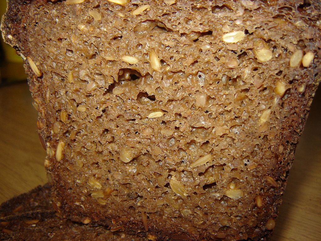 Bertlicher Schwarzbrot15.jpg