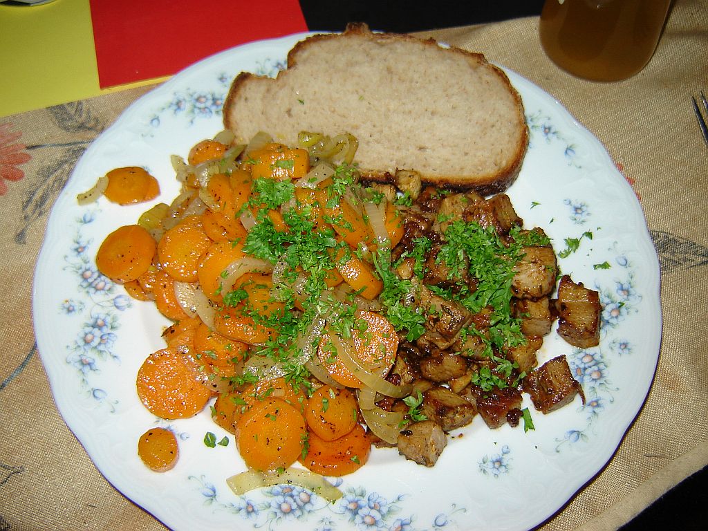 Rollbratenreste.jpg