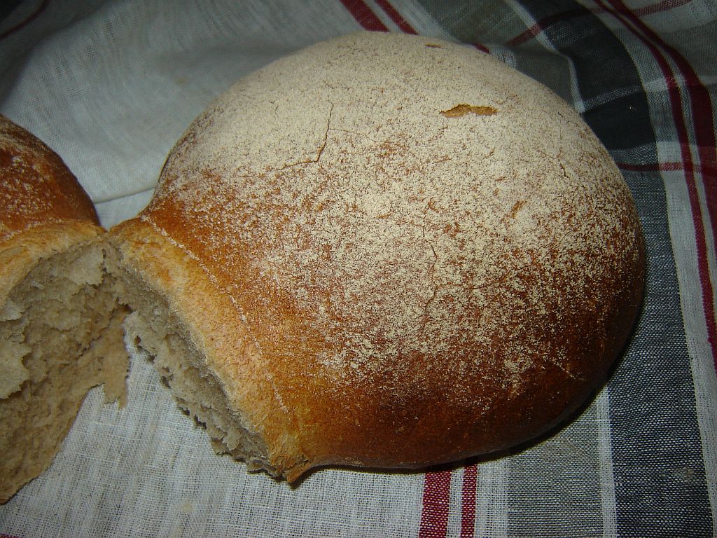 Backversuch 1 - Basler Brot - 07.jpg