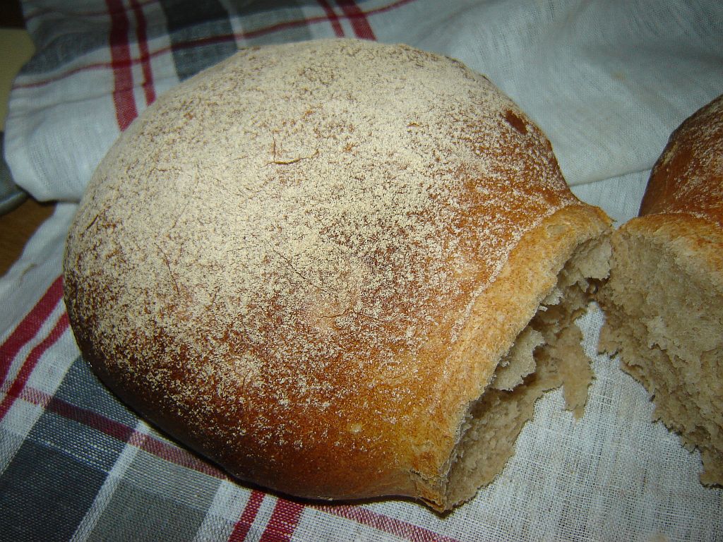 Backversuch 1 - Basler Brot - 08.jpg