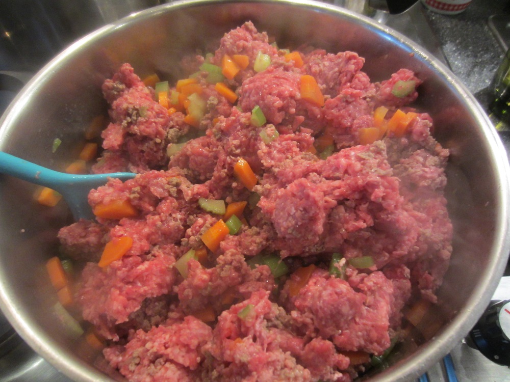 Gemüse und Hack.JPG