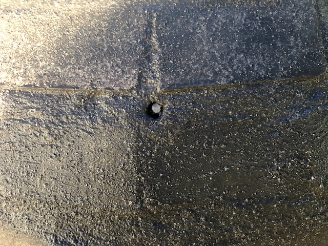 Öffnung für Thermometer